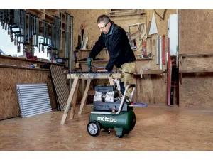 Compresseur portatif, Metabo en location chez Valroc SA dans la Broye